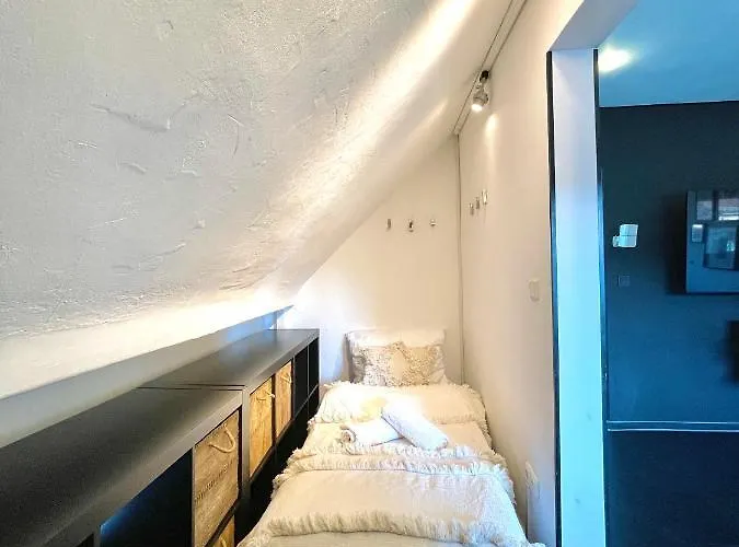 B Our Guest At New Flat Nearby Dresden !!!pool!!! Apartamento Frauendorf (Oberspreewald-Lausitz)